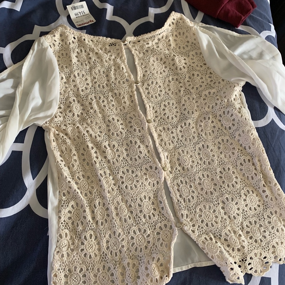 Sheer chiffon blouse - Picture 2 of 2